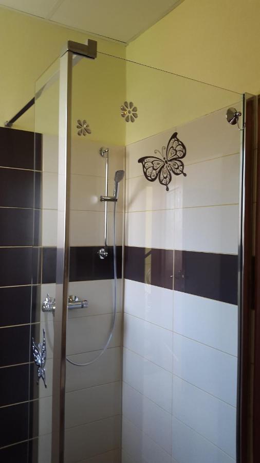 Apartman Ella - Tabor -Cz - U Stadionu Miru 1735 ภายนอก รูปภาพ